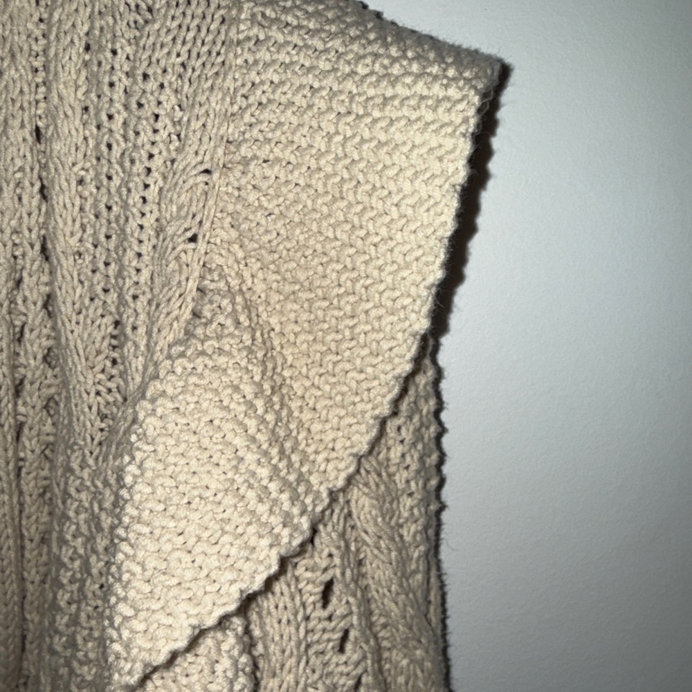 Universal Thread Cream Ruffle Open-Front Cable Knit Cardigan Size L 🤍 - Picture 9 of 15